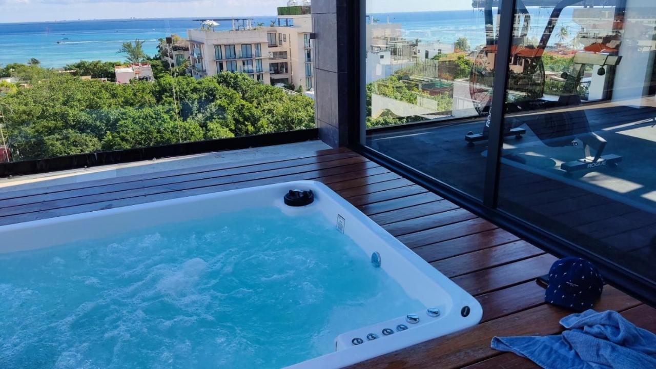 Luxury Suites , Calle 14Th プレヤデルカーメン エクステリア 写真