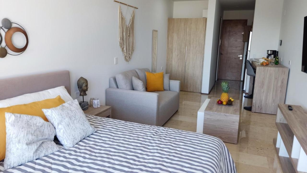 Luxury Suites , Calle 14Th プレヤデルカーメン エクステリア 写真